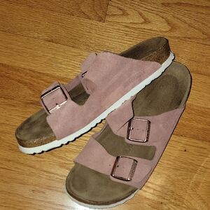 Well Loved Blush Birkenstocks